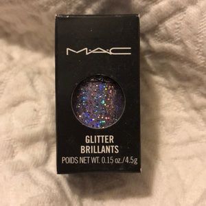 MAC glitter